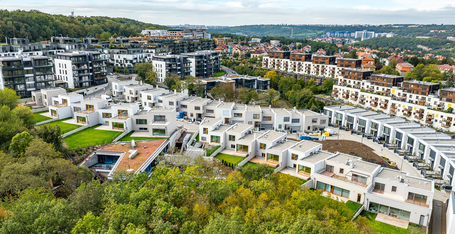 ETAPA 2<br><b>VÝJIMEČNÉ BYDLENÍ NA<sup>2</sup></b>