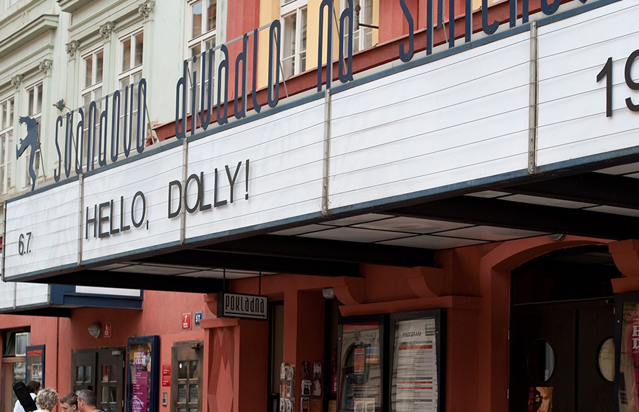 Prkna, která znamenají svět ...